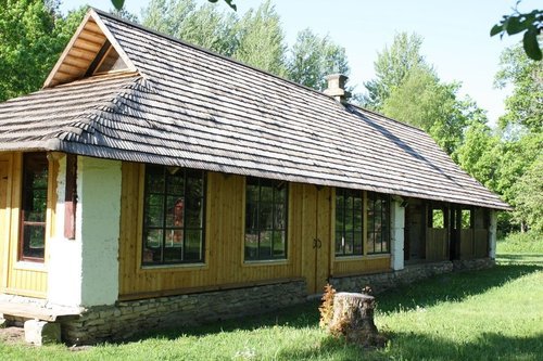 Das Bauernhofmuseum Mihkli Auf Saaremaa / 