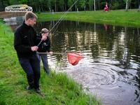 Oxforell Puhkekeskuses avatakse Eestis ainulaadne spetsiaalne kalapüügi platvorm puuetega inimestele