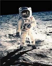 NASA soovib Apolloga Kuule naasta