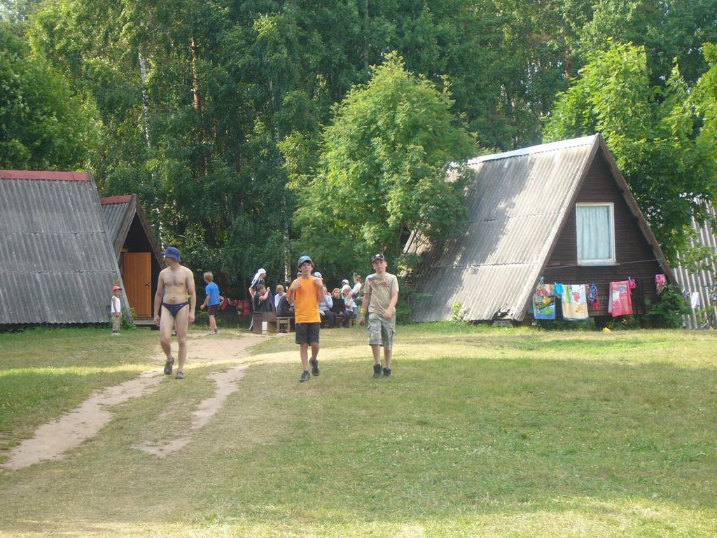 6/6 Annimatsi Camping