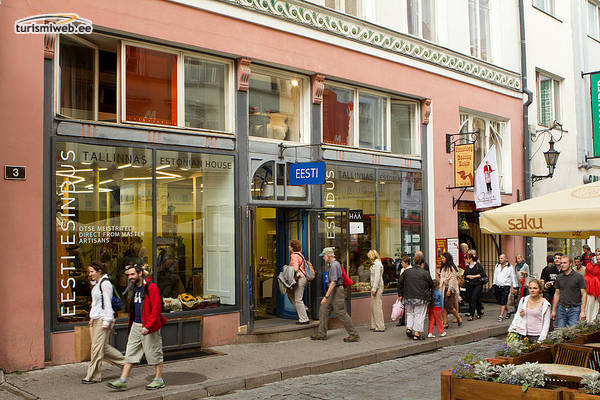 1/10 Estonian House / Handicraft And Food Shop