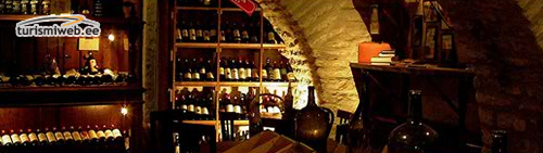 1/1 Gloria Wine Cellar