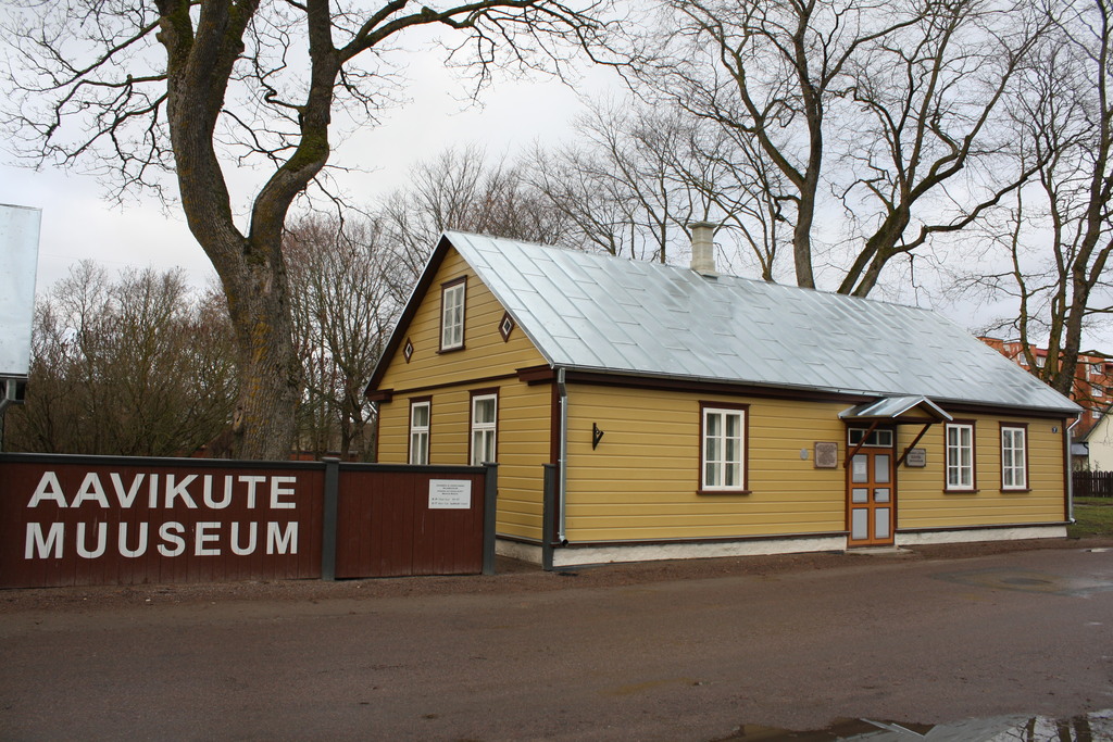 1/3 Aaviks Memorial Museum