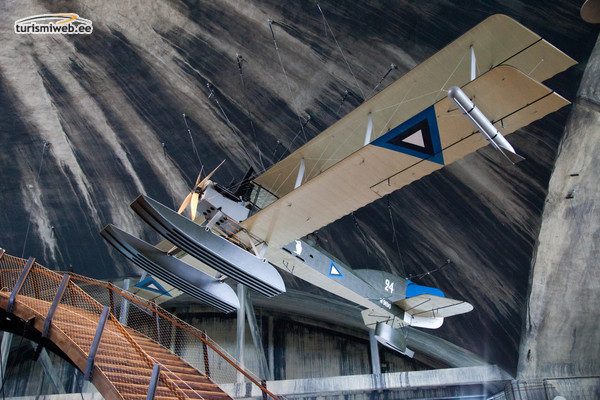 6/16 Flyghamnen (Estlands sjöfartsmuseum)