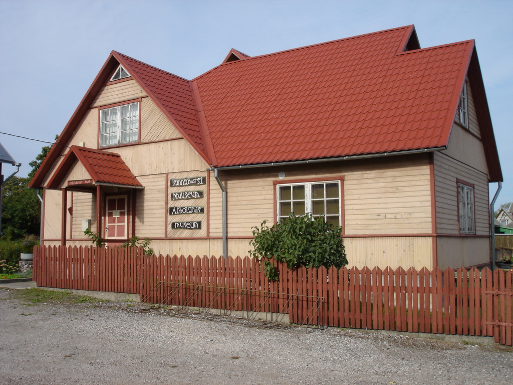 1/13 Museum of the Coastal Swedes