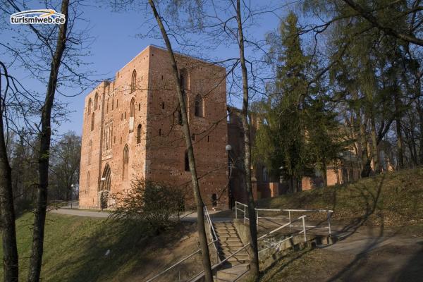 2/18 University of Tartu Museum