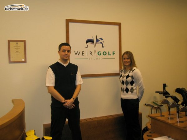 10/10 Weir Golf Studio