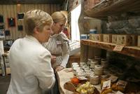 Sadamas on turistilõksuks Heltermaa käsitöömaja