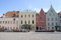 2012 alguses on Tallinna Õpetajate Majas algamas 22 kursust